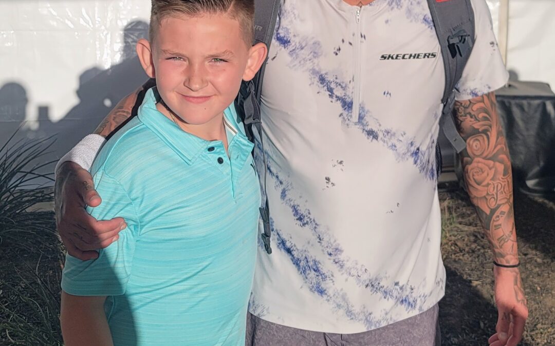 Tyson McGuffin took the time to speak with Jett and take a picture at PPA Red Rock Open in St. George Utah